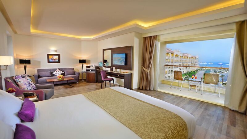 Pickalbatros White Beach Resort (BLX)